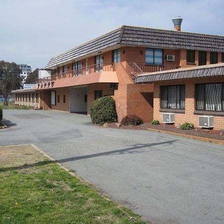 Canberra Lyneham Motor Inn Ngoại thất bức ảnh