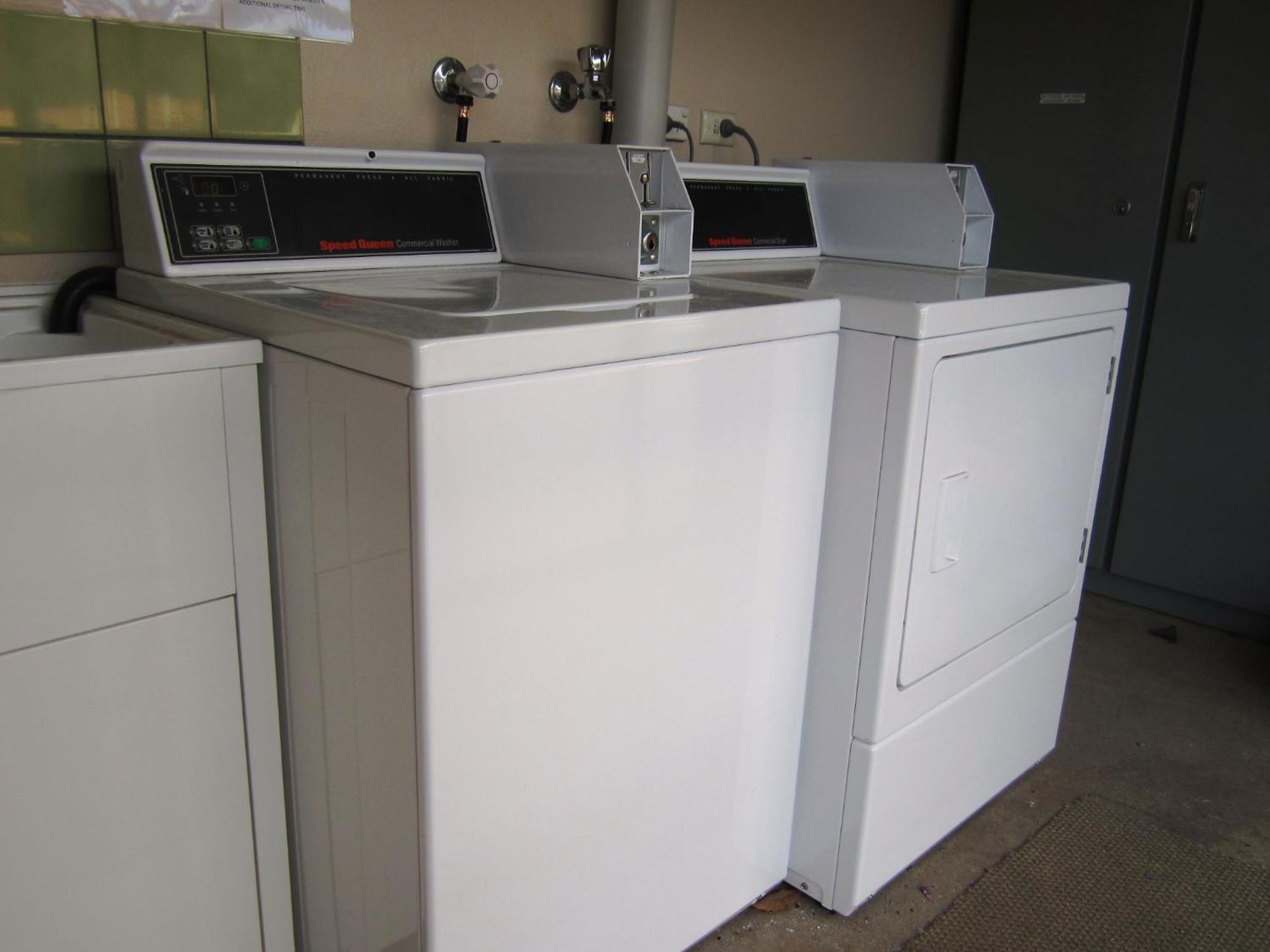Canberra Lyneham Motor Inn Ngoại thất bức ảnh