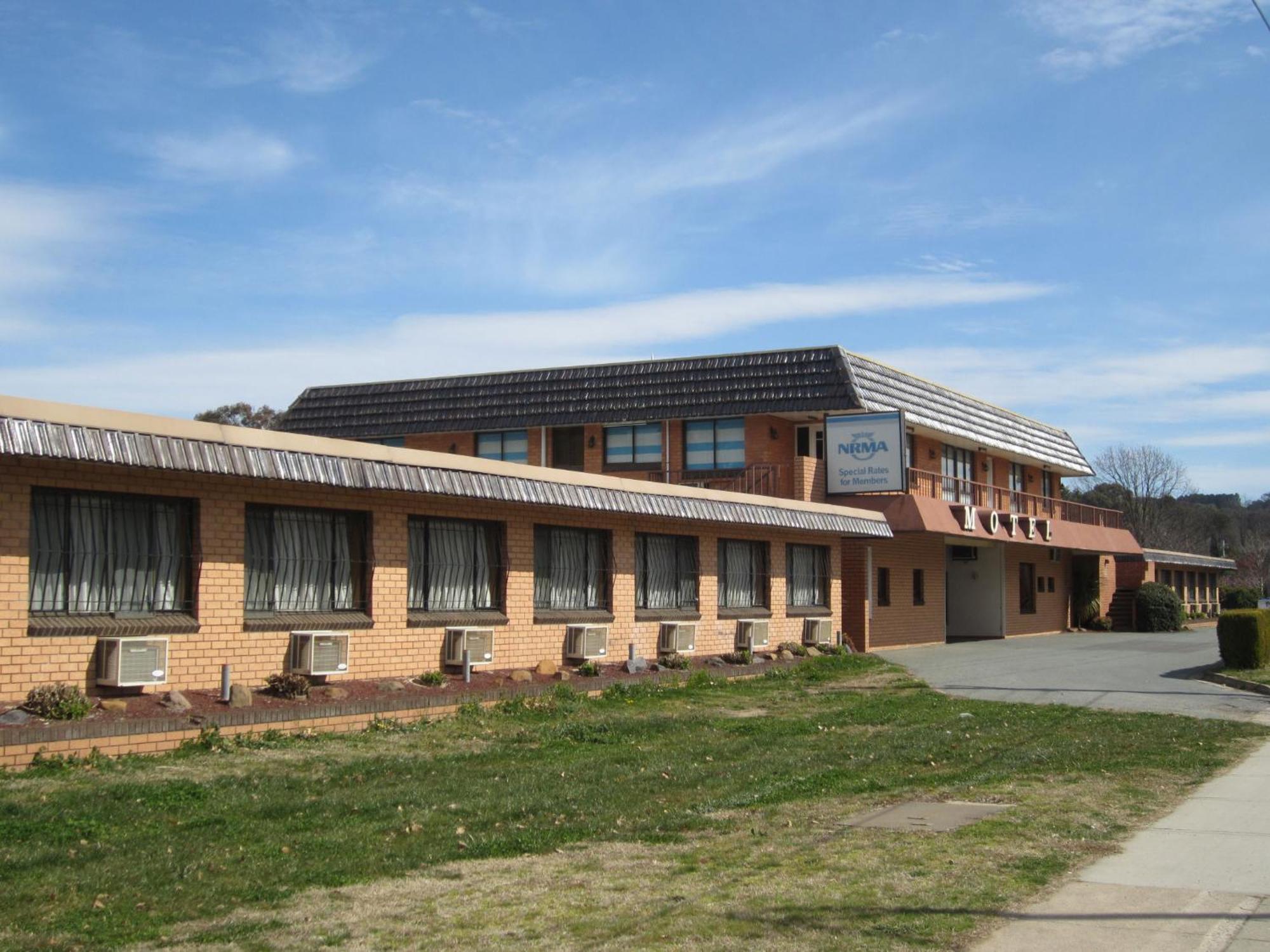Canberra Lyneham Motor Inn Ngoại thất bức ảnh